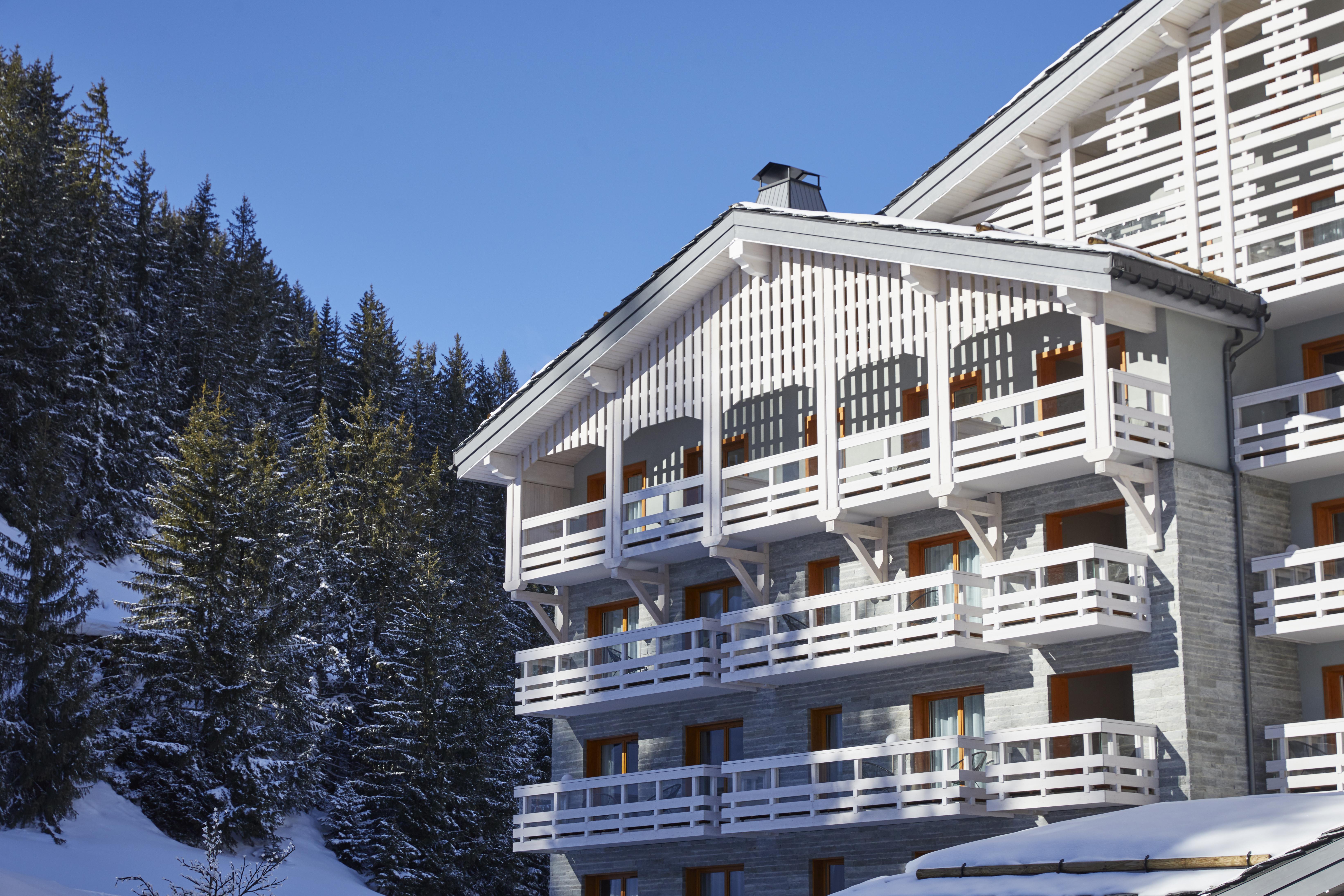 Ecrin Blanc - Aquapark Hotel Courchevel